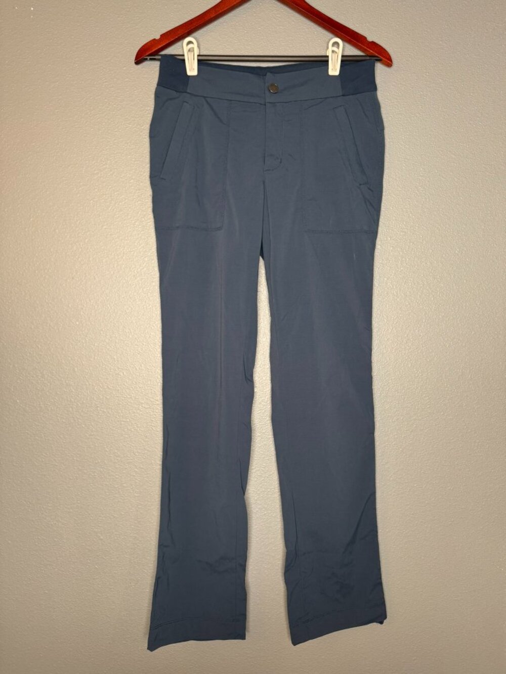 Athleta Trekkie Hike Pants Nylon Stretch Womens 4 Blue Straight Leg Travel